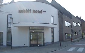 Hobbit Hotel  3*