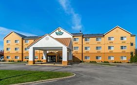 Quality Inn & Suites Bay City 2* United States
