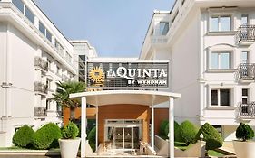 La Quinta By Wyndham Otel 5*