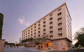 V Sarovar Portico Mi Road Jaipur Hotel 4* India