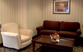 Evansville Inn & Suites By Oyo