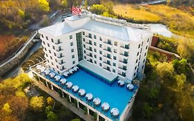 Berlin Suite Hotel Trabzon