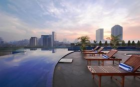 Merlynn Park Hotel Jakarta 5*