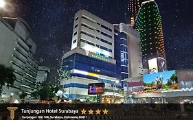 Tunjungan Hotel Surabaya 4*