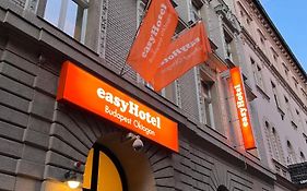 Easyhotel Budapest Oktogon 3*