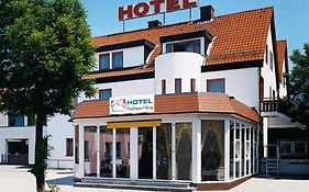 Hotel  3*