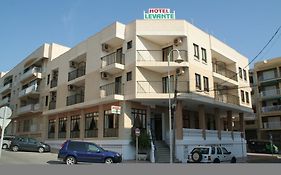 Hotel Levante  2*