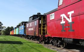 Red Caboose Motel Ronks Pennsylvania 2*