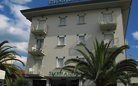 Hotel Smeraldo  3*