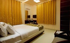 Hotel Central Residency Varanasi India
