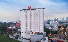 Hotel Swiss Belinn Tunjungan Surabaya 3*