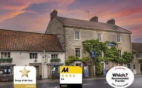 The Feathers Helmsley 4*