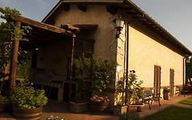 Podere Turicchio Bed And Breakfast