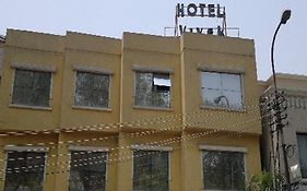 Hotel Vivek Jammu 2* India