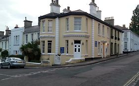Mulberry Guest House Torquay 4*