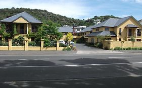 Alhambra Oaks Motor Lodge Dunedin 4*