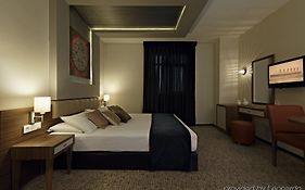 Lapis Inn Hotel & Spa  3*