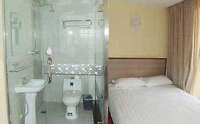 Xiaozi Holiday Hotel Central Street -