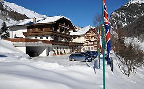 Hotel Berger Rein in Taufers