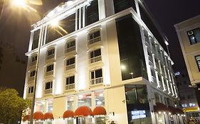 Neba Royal Hotel  4*