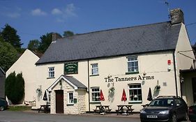 Tanners Arms Brecon 3*