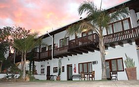Hilltop Guesthouse Windhoek