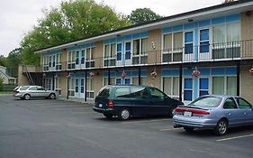 Chipican Motel Sarnia on Canada