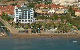 Venessa Beach Hotel  4*