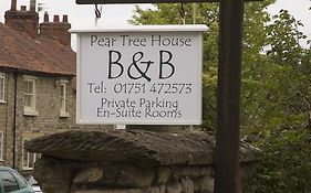 Pear Tree House Pickering 4*
