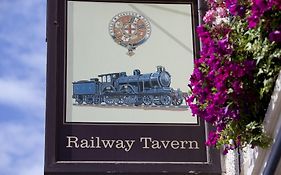 The Railway Tavern Hotel London 4* United Kingdom