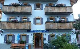 Meublè Blue House Bed And Breakfast