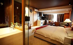 Taizilai Apartment Hotel