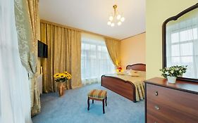 Hotel Ukraina photos Room