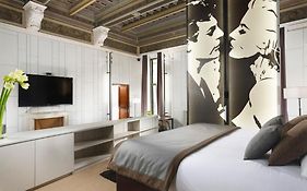 Piazza Del Gesu Luxury Suites photos Room
