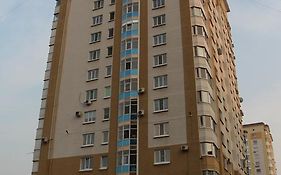 Apartment Home On Oktyabrskaya