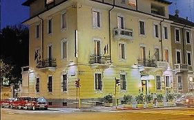 Hotel Florence Milano  3*