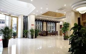 Dong Jun Hotel Guangzhou