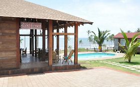 Ozran Heights Beach Resort Goa 3*