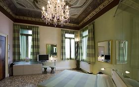 Hotel Sogno Di Giulietta E Romeo  3*