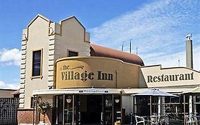 The Village Inn Hotel  3*