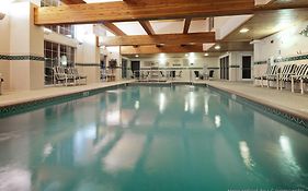 Country Inn And Suites Port Washington 3*
