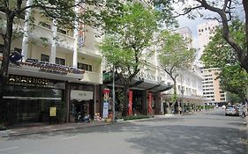ベトナム アジアン ホテル