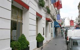 Hotel Moulin Plaza Paris France