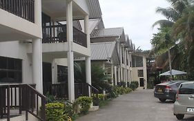 Shalini Garden Hotel & Apartments photos Exterior