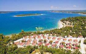 Hotel Brioni Sunny Camping By Valamar  2*