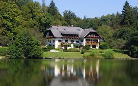 Gasthaus Landgasthof Trattnig Schiefling Am Wörthersee Österreich