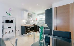 Roomspace Serviced Apartments - Abbot'S Yard