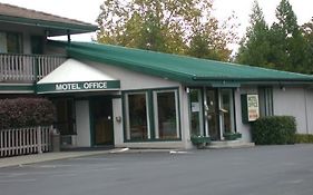 Cedarwood Inn Ashland Oregon