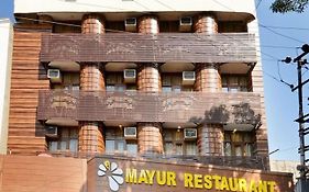 Hotel Mayur Katra 2*