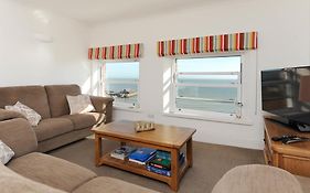 2 Bed Beach Front Apartment With Spectacular Views Overlooking Viking Bay